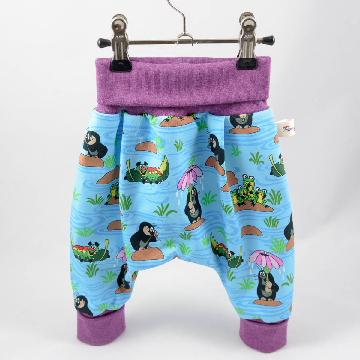 pumphose_pauli_regenwetter_pink